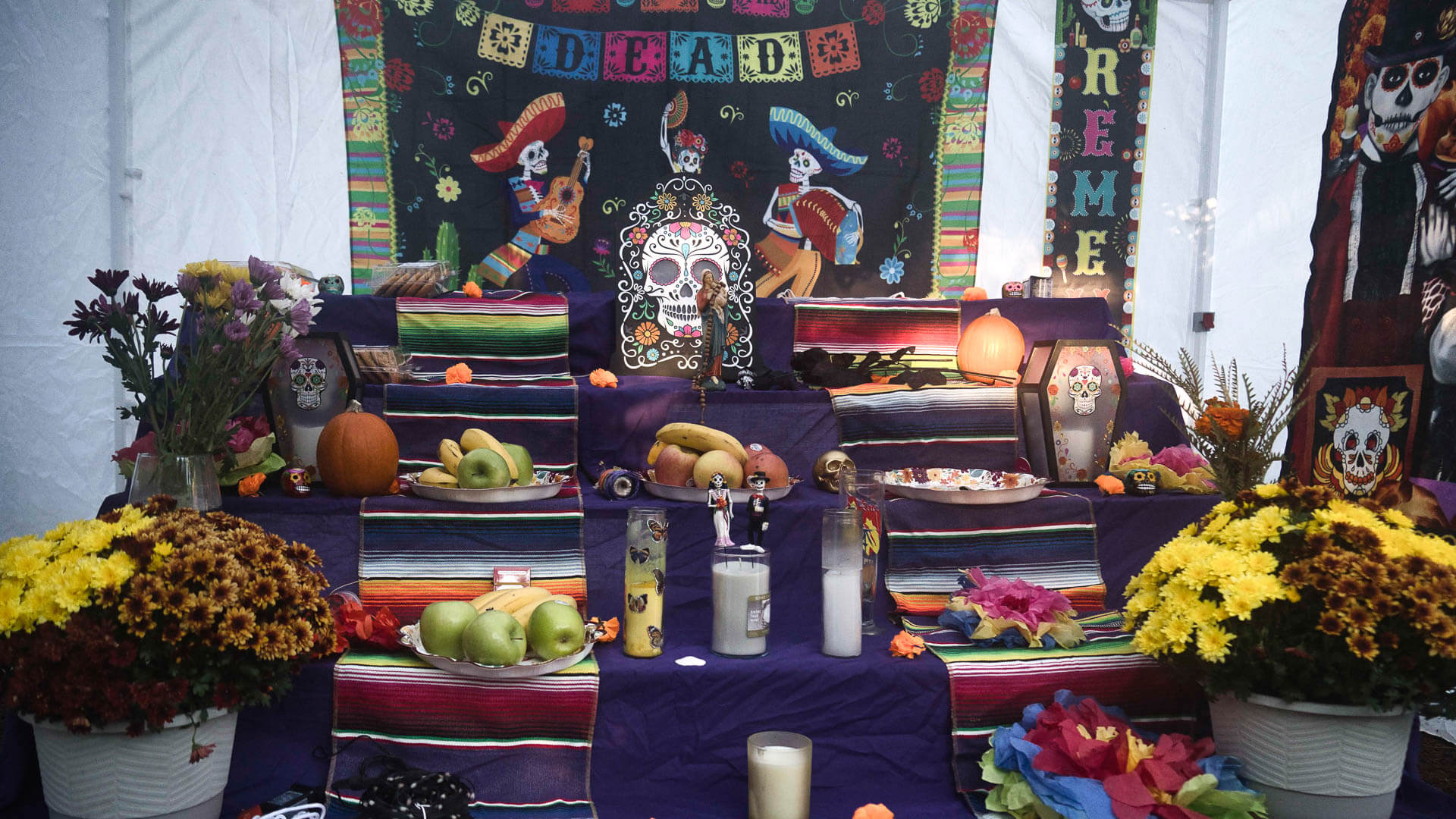 Ofrenda at Race Headquarters